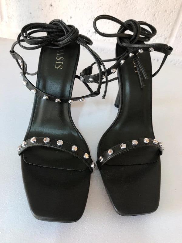 Oasis Heels with studs